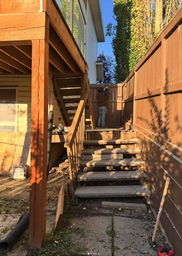 NuHammerConstruction outdoor timber stairs and wood fence project in progress